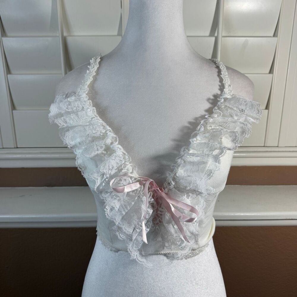 Vintage Secret Treasures Ruffle Cami Lace Trim Sleep Top Sz M Coquette Y2K Chic